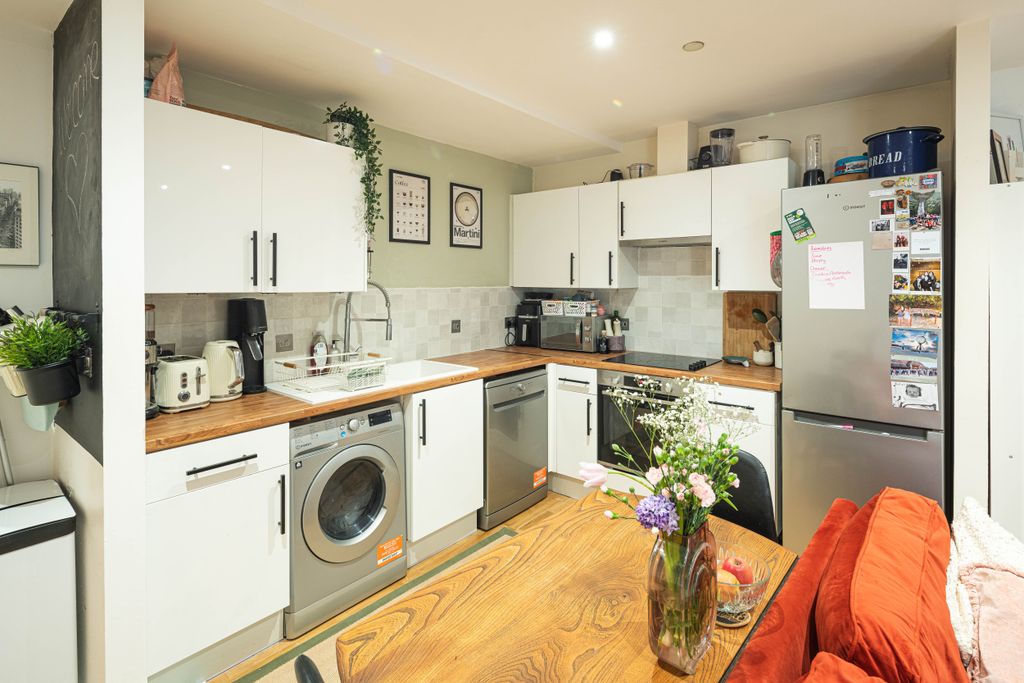 Property photo 3 of 15 _Dsc5300