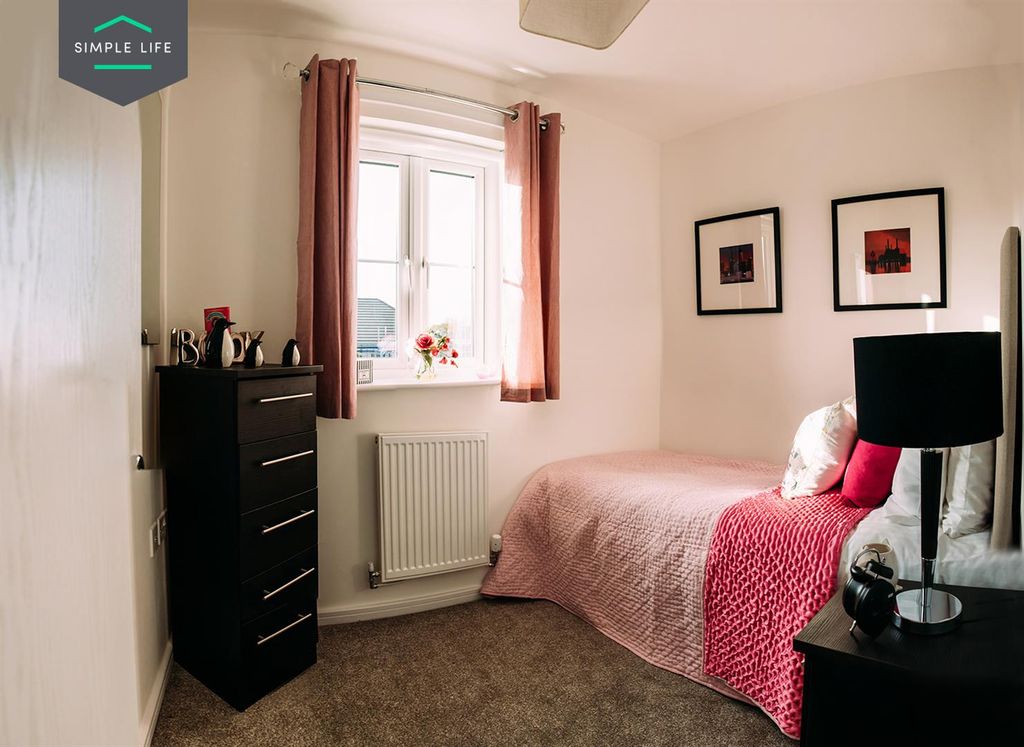 Property photo 2 of 10 6. Ellesmere Bed 2.Jpg