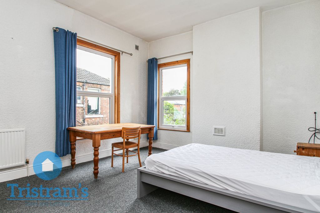 Property photo 2 of 18 Img_4048