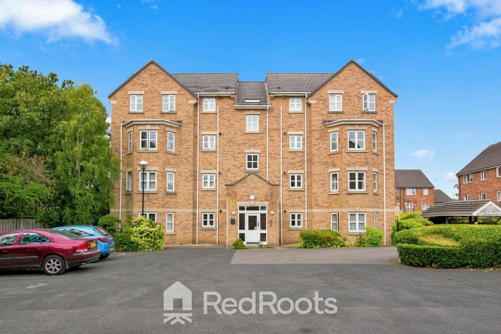 Property photo 1 of 13 5292090