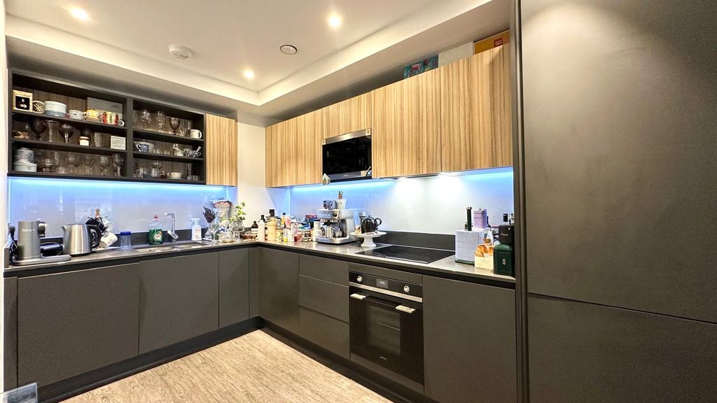 Property photo 3 of 10 Picture No. 07