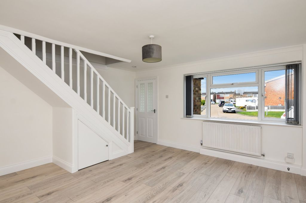 Property photo 2 of 24 Picture No. 23