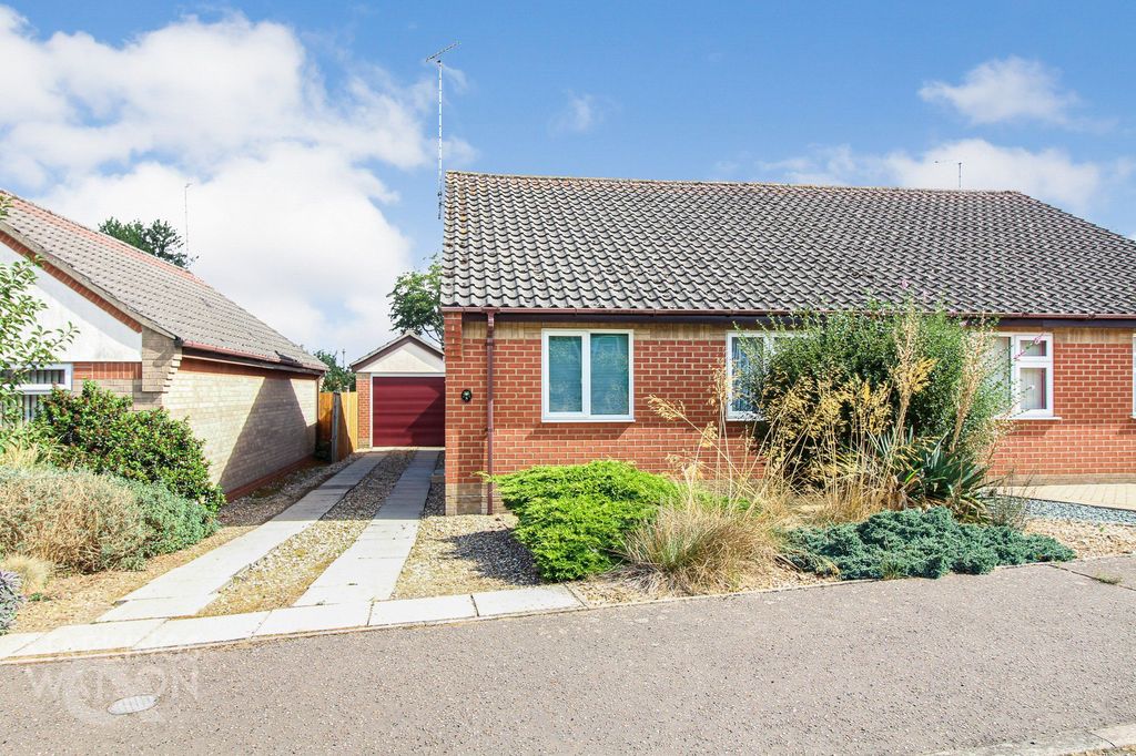 Property photo 1 of 11