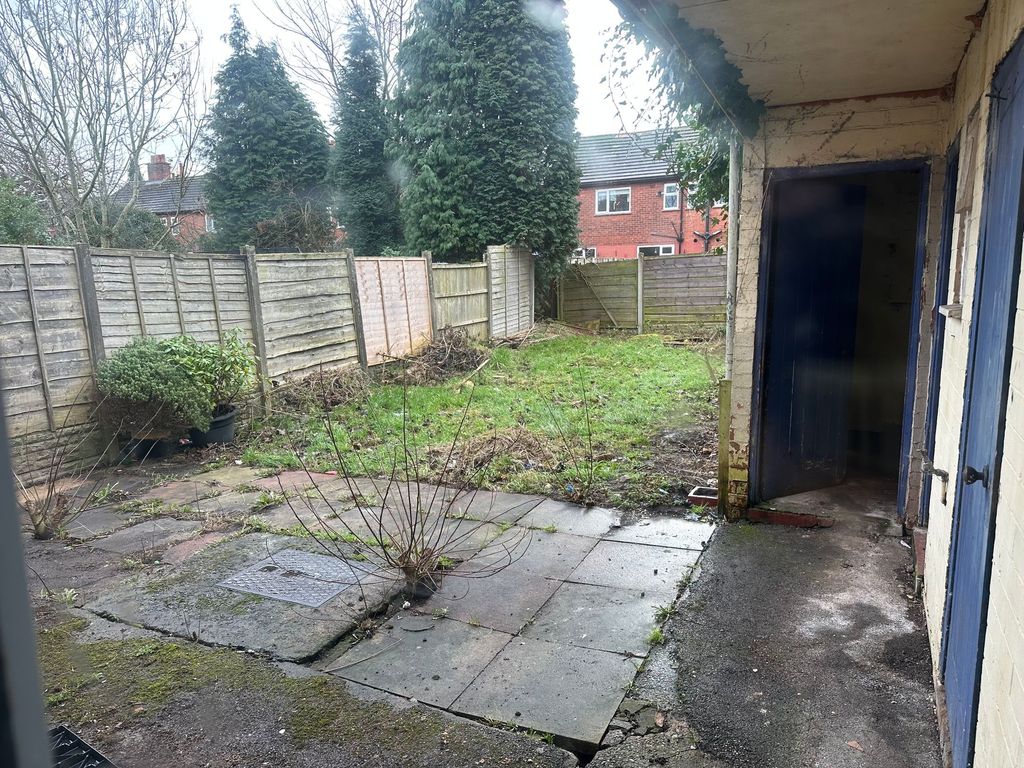 Property photo 3 of 15