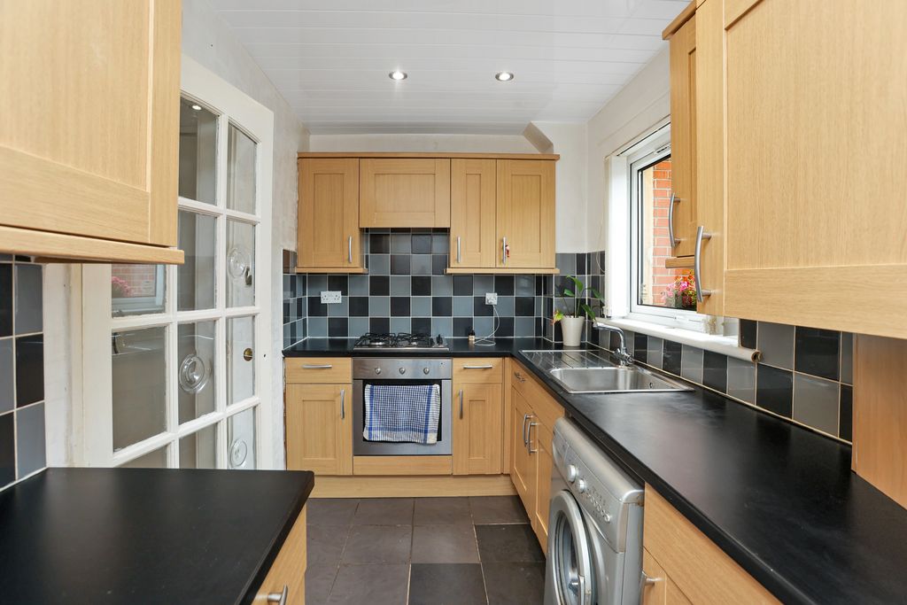 Property photo 3 of 8 Property Image 3