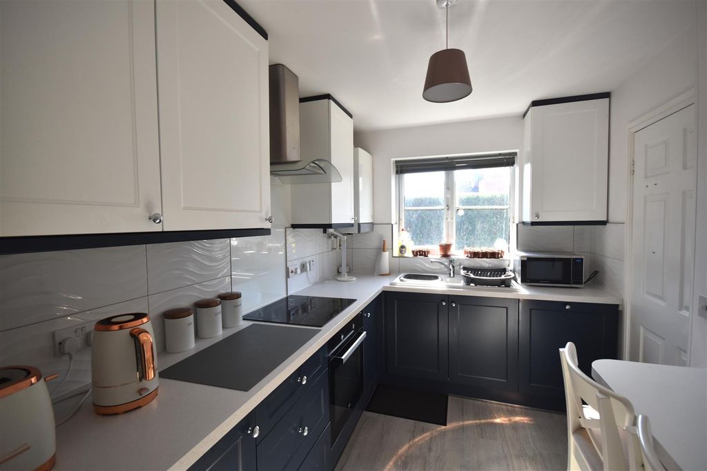 Property photo 2 of 12 Dsc_0004.Jpg