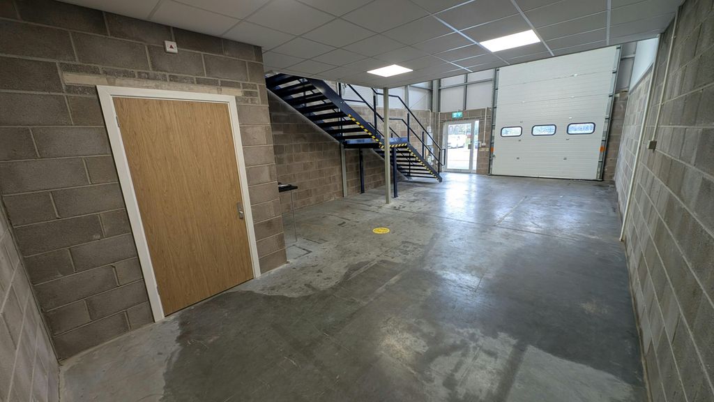 Property photo 2 of 8 Pxl_20251107_113842781.Jpg