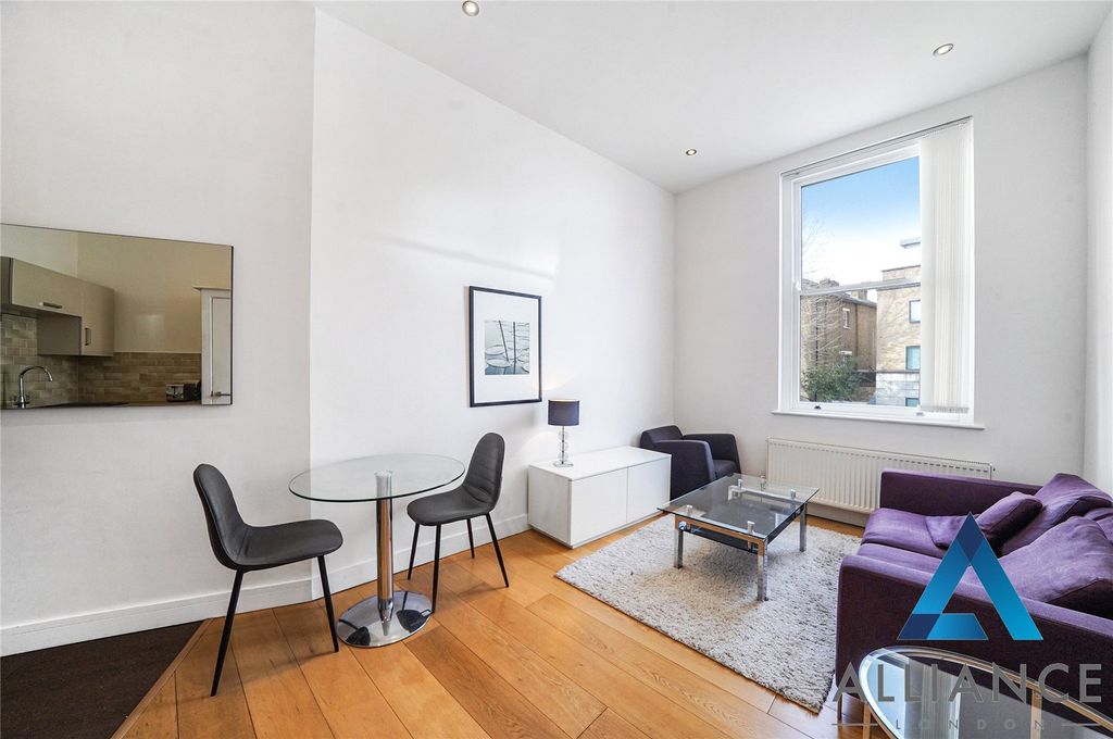 Property photo 3 of 7 Picture No. 19