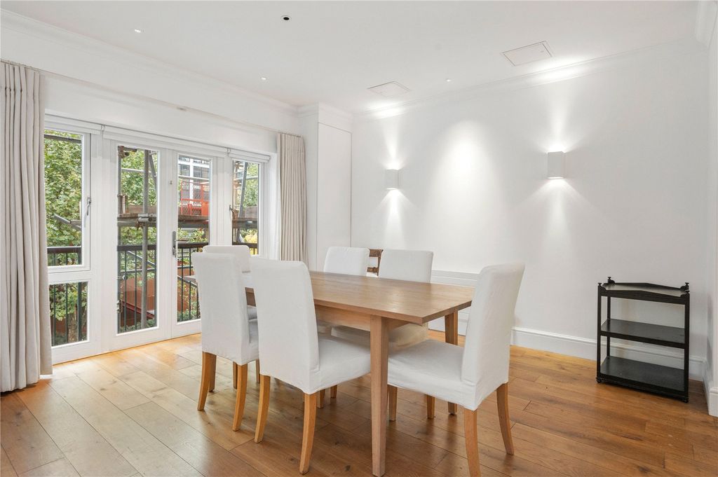 Property photo 2 of 28 Dining