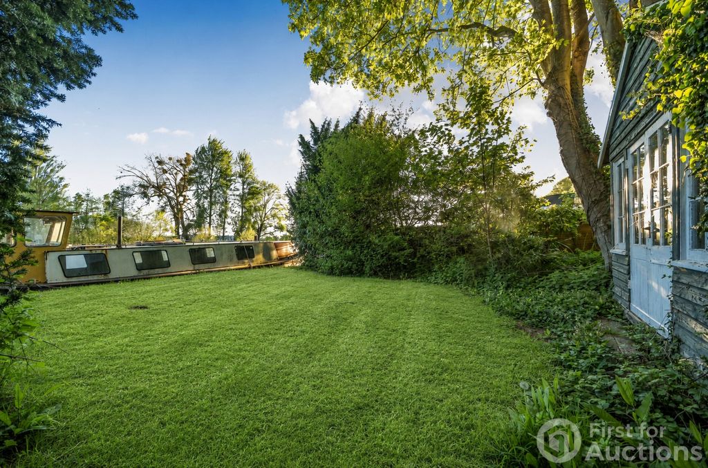 Property photo 1 of 7 Picture No. 08