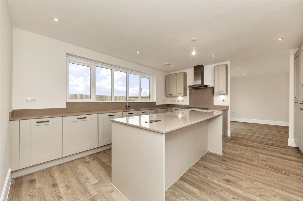 Property photo 3 of 11 Picture No. 03