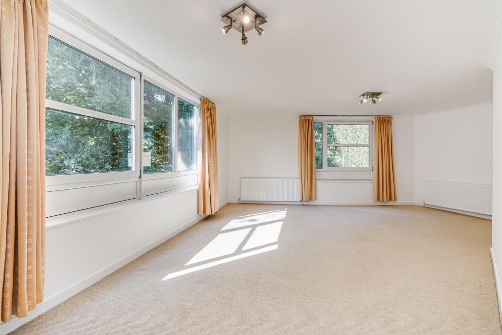 Property photo 2 of 12 Dsc06296Ed_Lge.Jpg