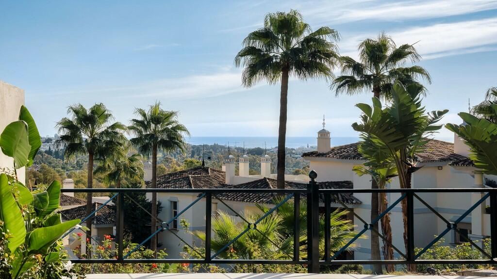 Property photo 1 of 3
