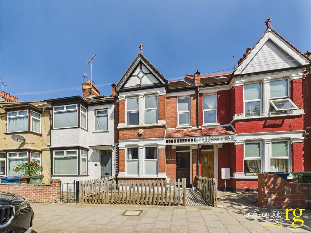 Property photo 1 of 14 Cam02900G0-Pr0242-Still014.Jpg