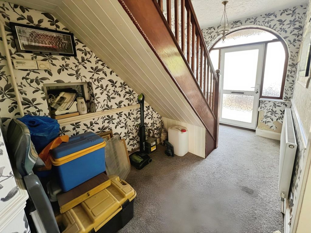 Property photo 3 of 16 Picture No. 15