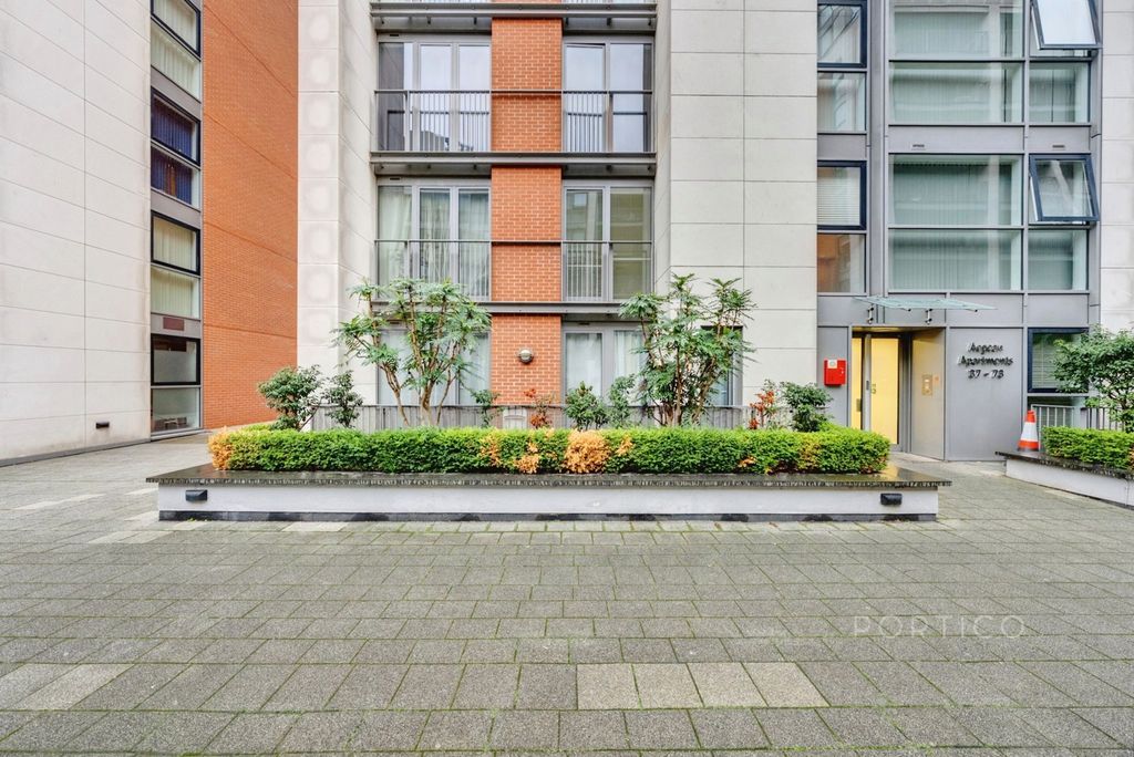 Property photo 1 of 29 Pbox-Img.Jpg