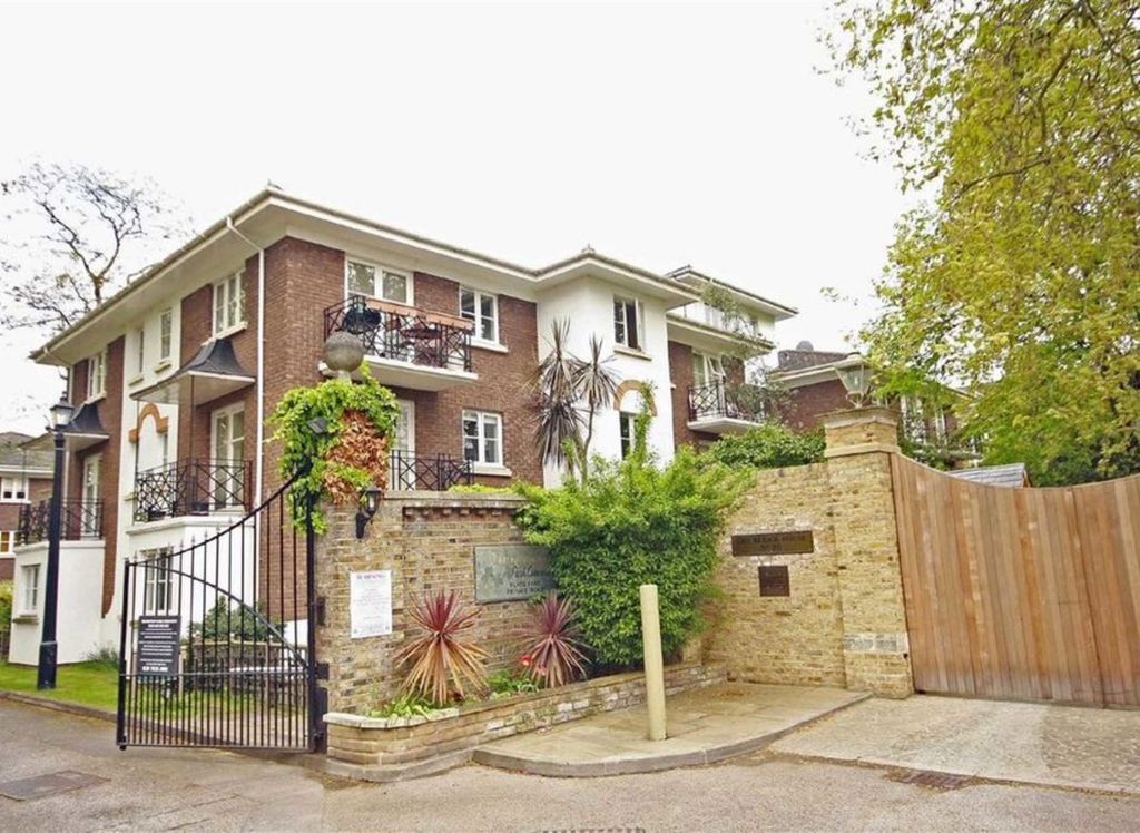 Property photo 1 of 5