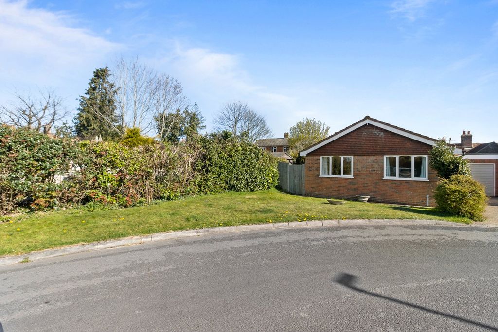 Property photo 1 of 23