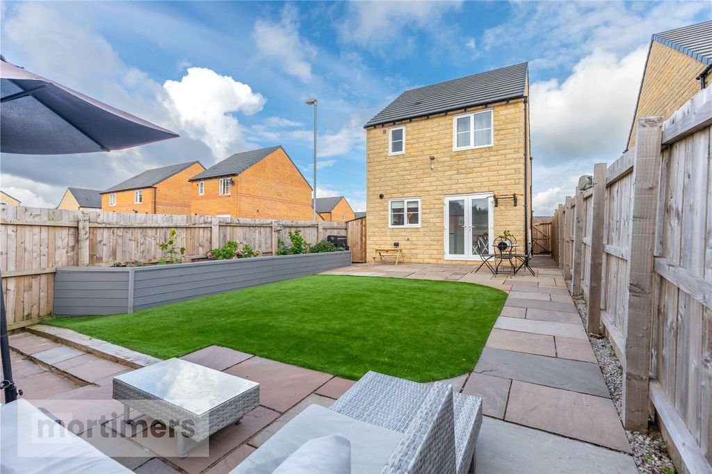 Property photo 3 of 24 Rear Garden