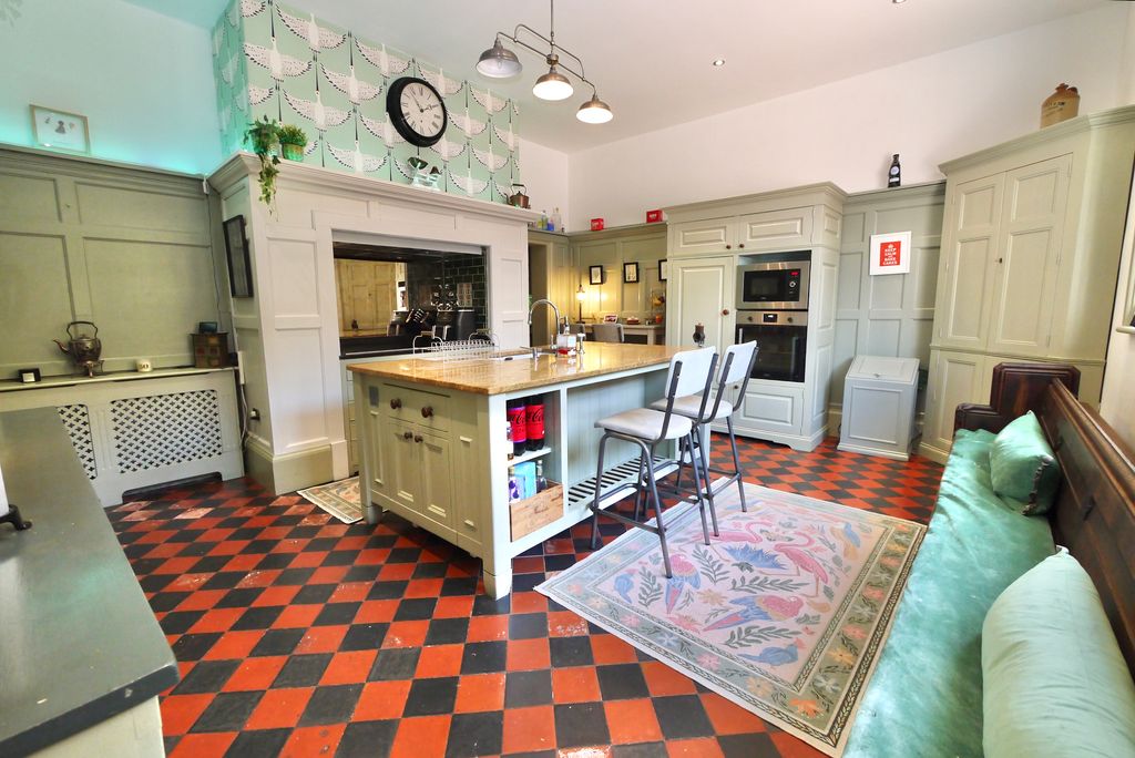 Additional image 18 of 4 bed semi-detached house for saleSunderland Street, Tickhill, Doncaster DN11