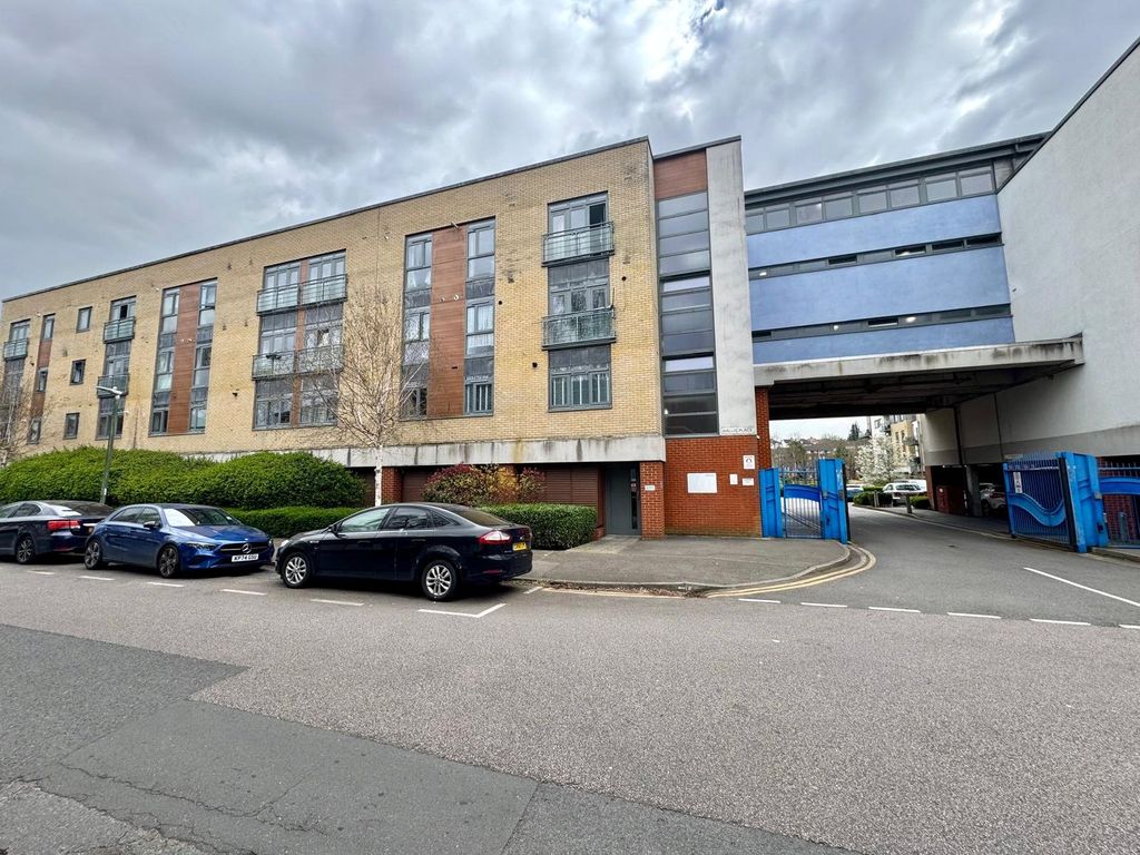 Property photo 1 of 12 Gated Entrance