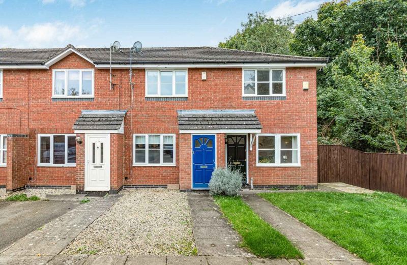 Property photo 1 of 10 Front