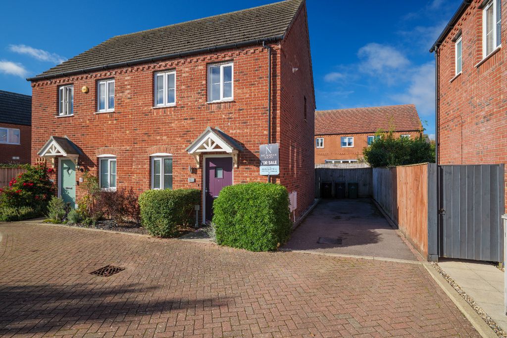 Property photo 1 of 14 5574142