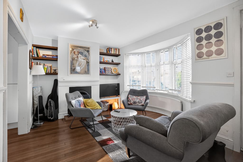 Property photo 3 of 27 Reception Room