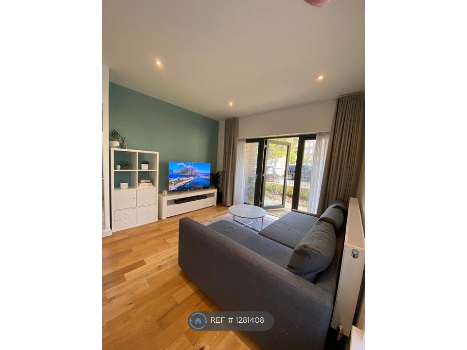 Property photo 3 of 19