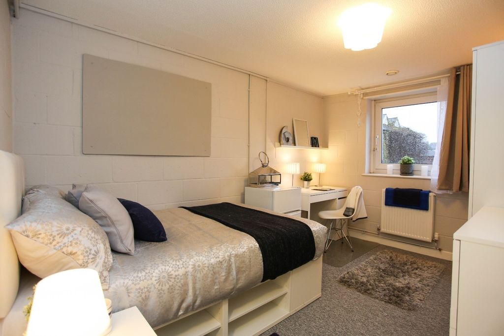 Property photo 2 of 11 5153141