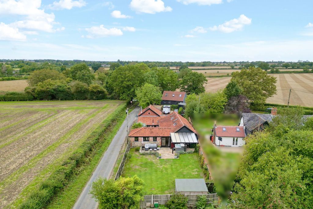Property photo 1 of 48
