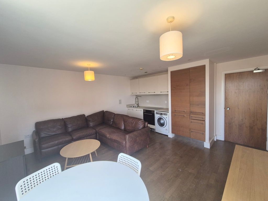 Property photo 2 of 14