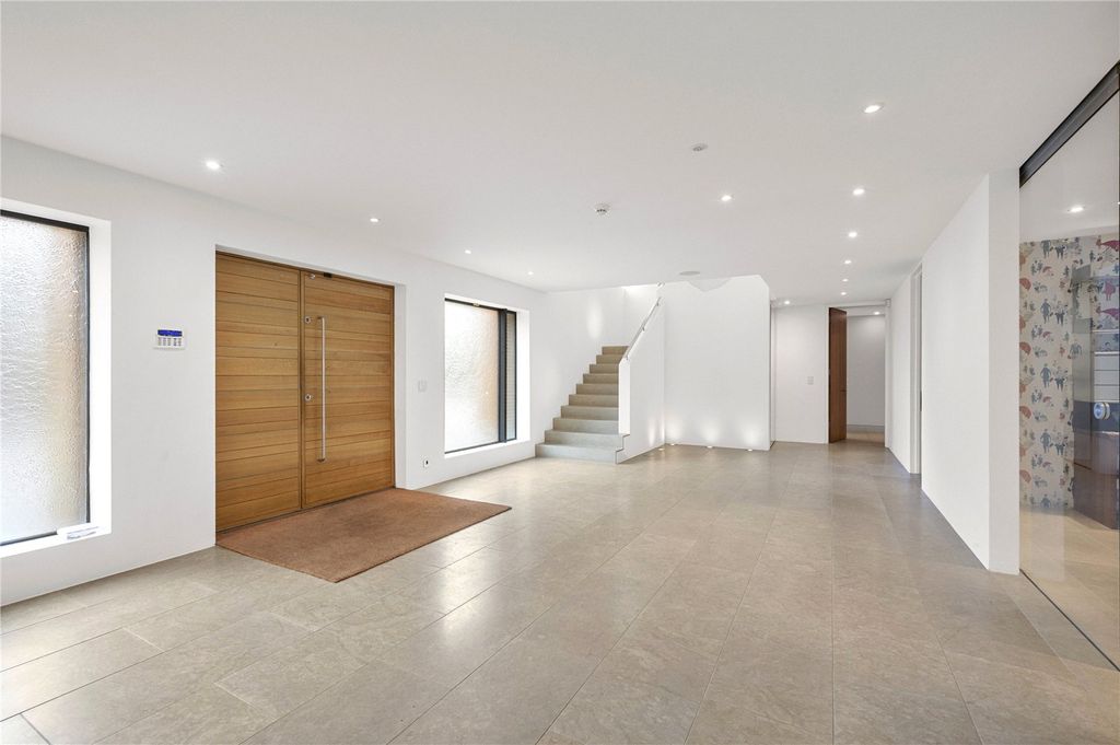 Property photo 3 of 35 Reception Hall