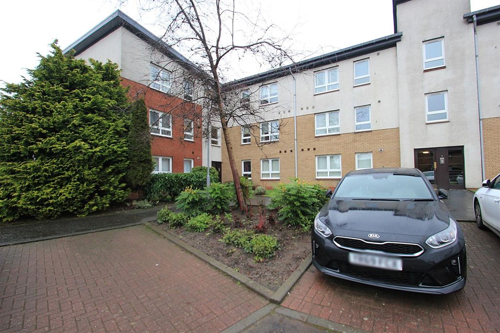 Property photo 1 of 7