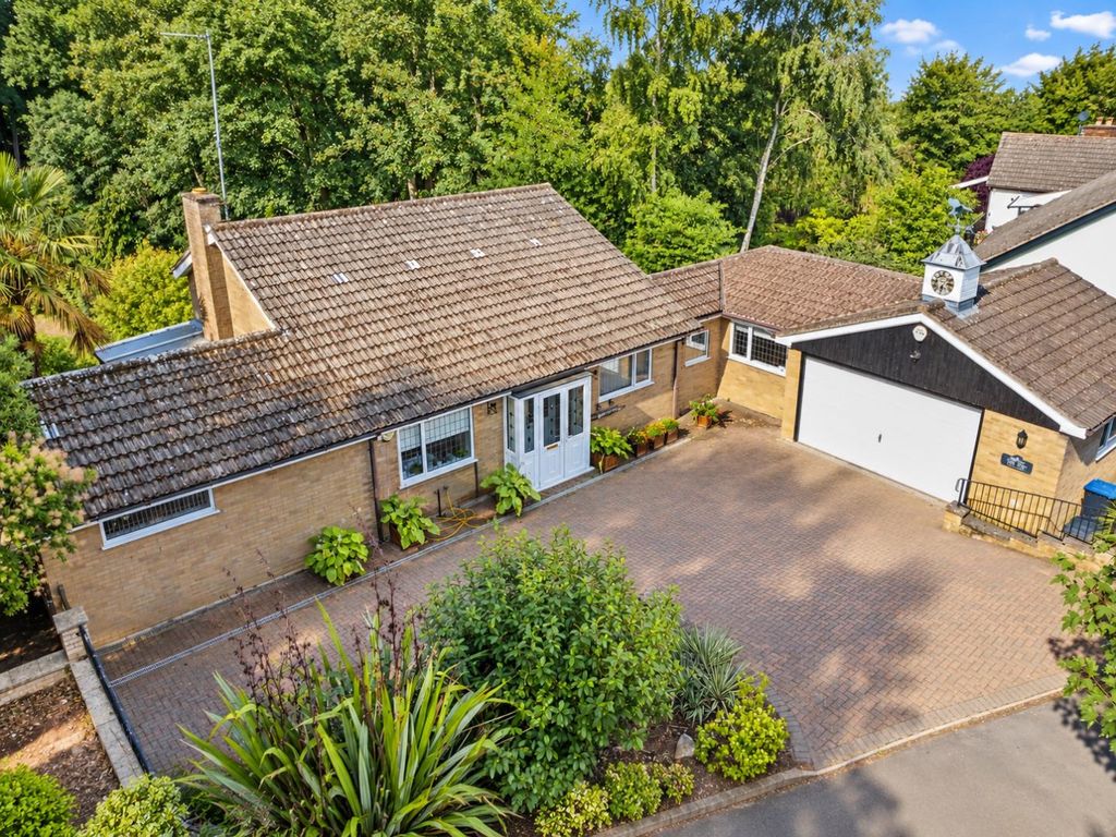 Property photo 3 of 29