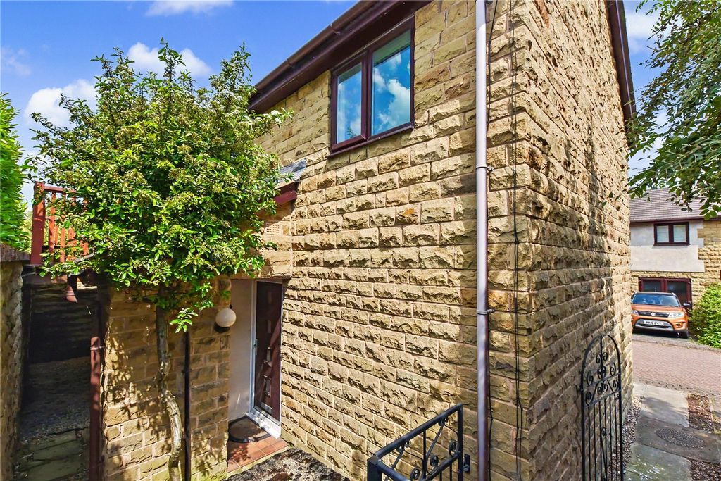 Property photo 1 of 14 Picture No. 22