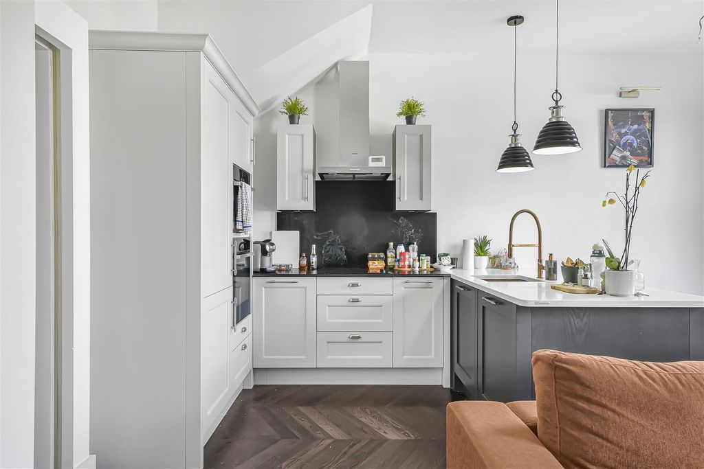 Property photo 2 of 13 Dsc_2086.Jpg