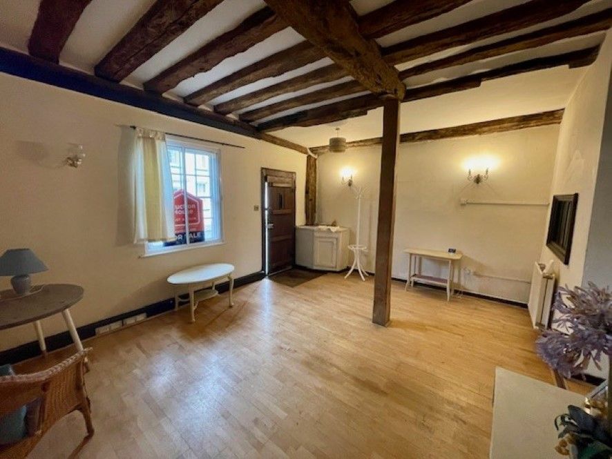 Property photo 3 of 10