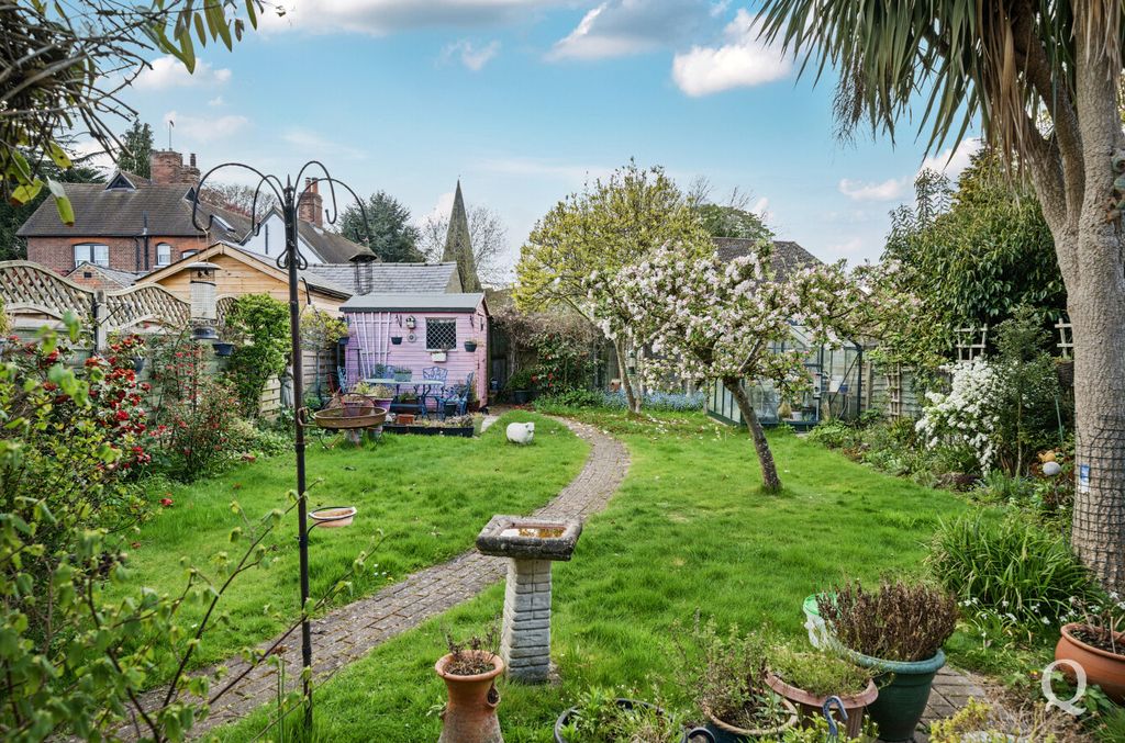 Property photo 3 of 25 1F053Fbd-4c77-48E...