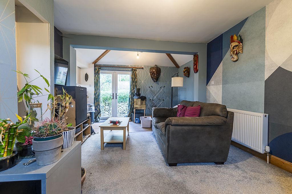 Property photo 3 of 29
