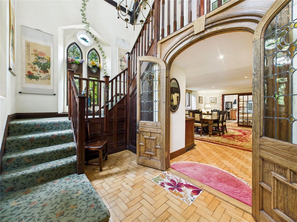 Property photo 3 of 33 Picture No. 25