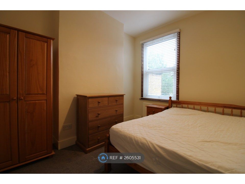 Property photo 3 of 4