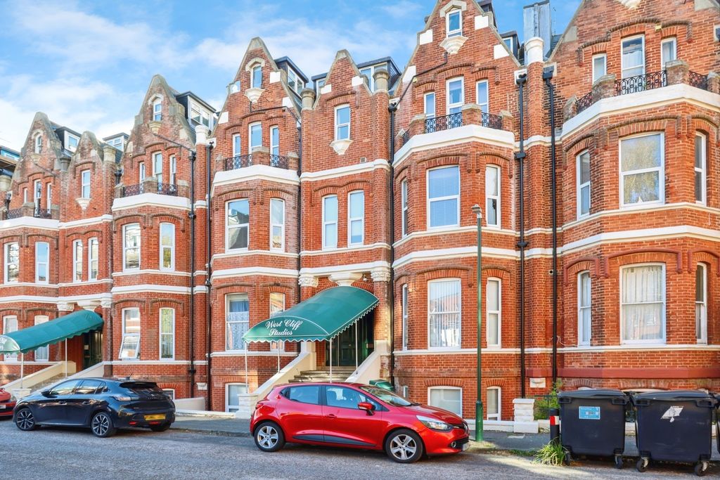 Property photo 1 of 17 Photo