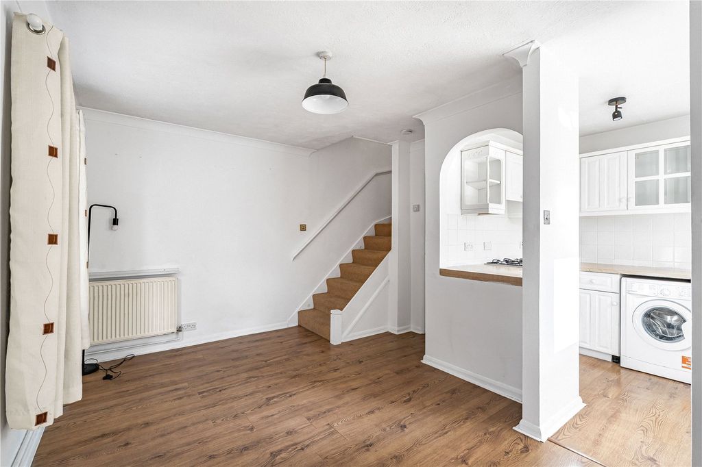 Property photo 2 of 16 Reception Room