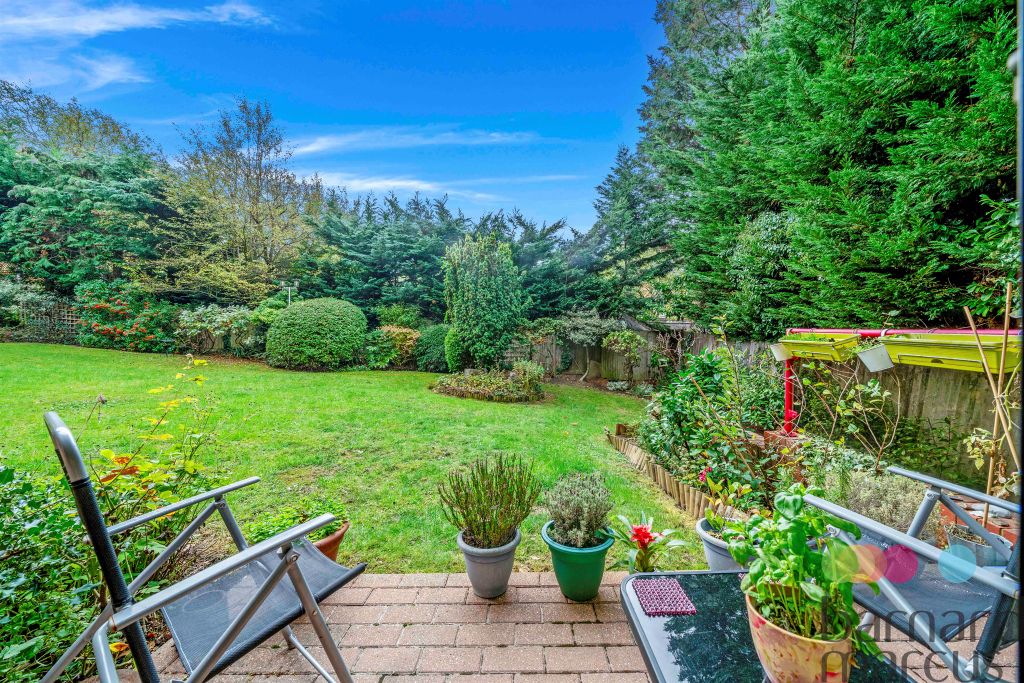 Property photo 3 of 12