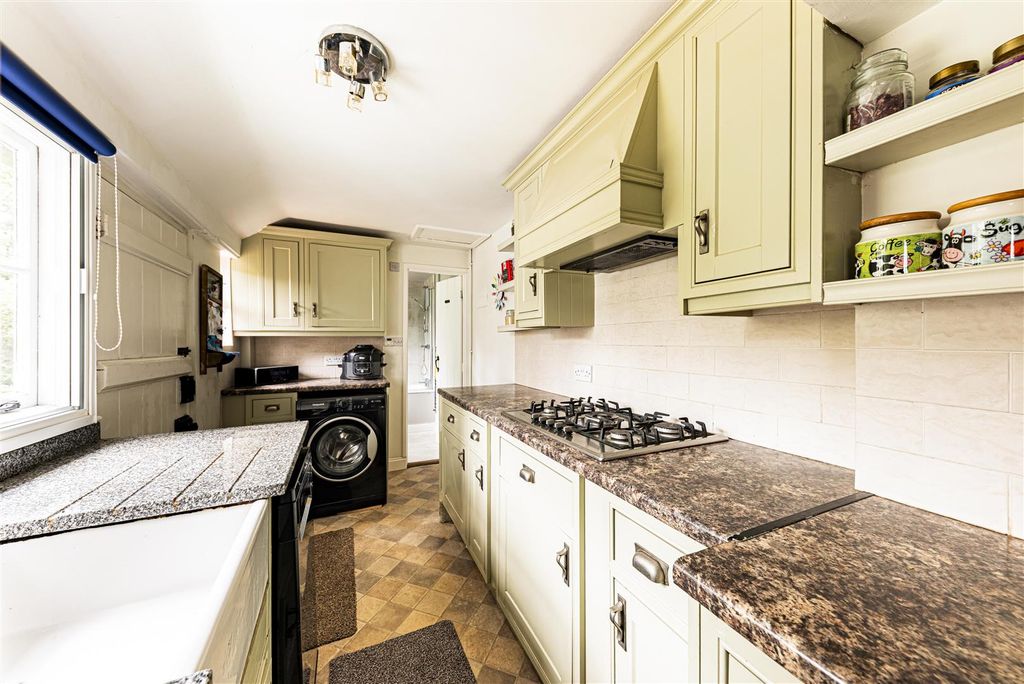 Property photo 3 of 39 L J Imaging-21.Jpg