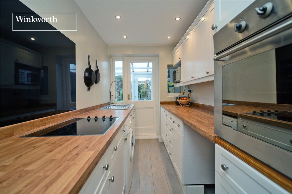 Property photo 2 of 10 Picture No. 03