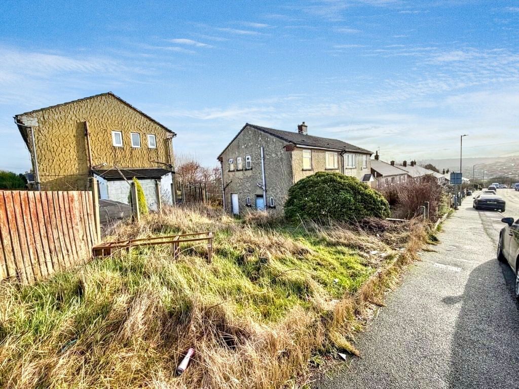 Property photo 3 of 11