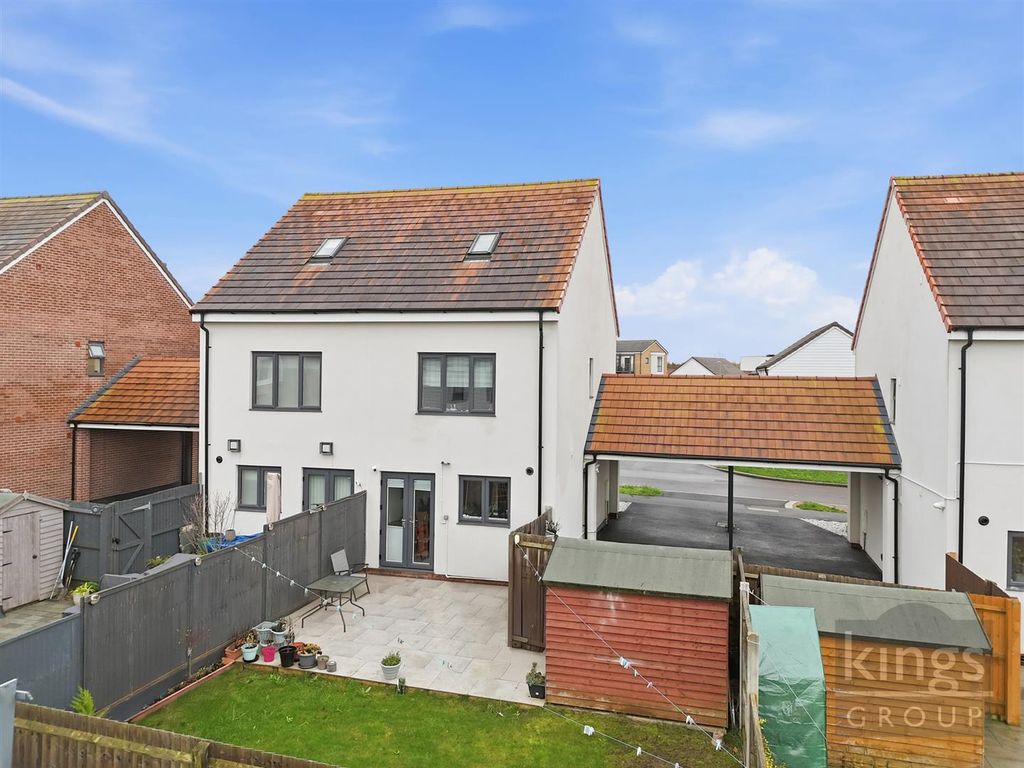 Property photo 1 of 18 Garden