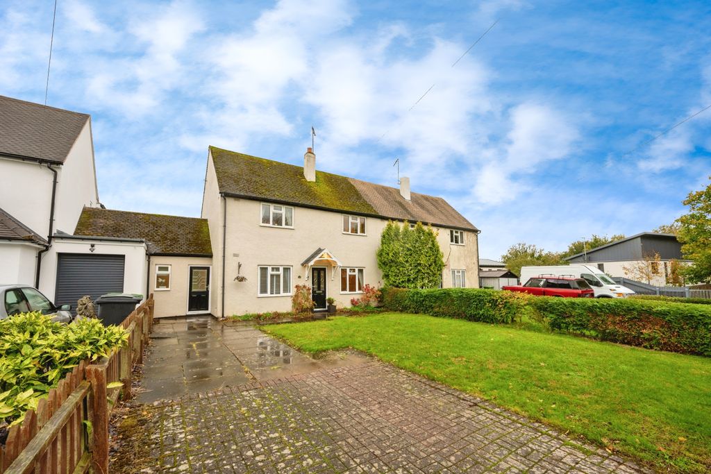 Property photo 2 of 17 Front View